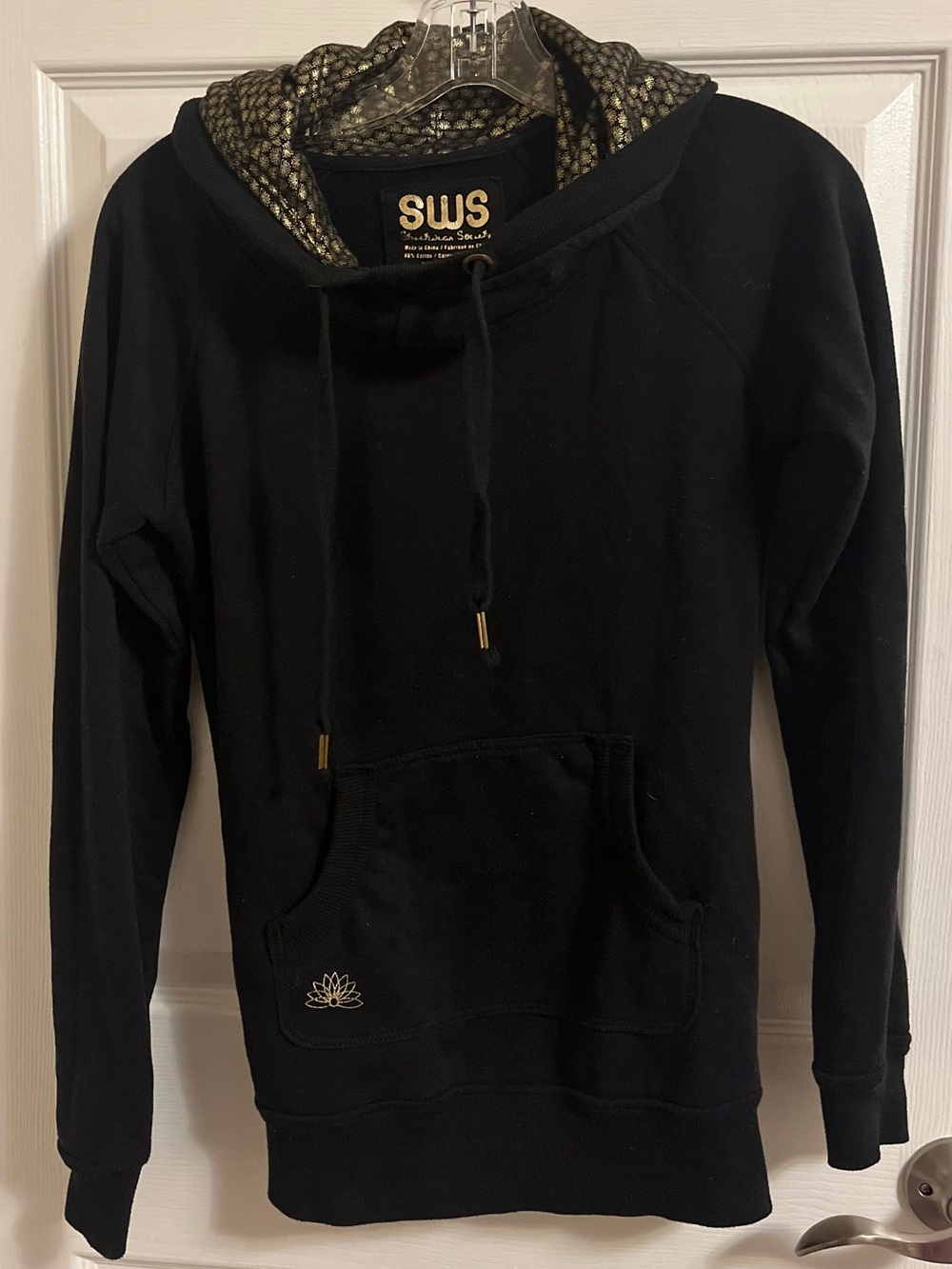SUS Black Women's Hoodie with Patterned Lined Hood